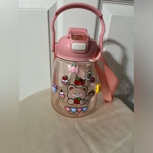 New High Capacity Cute Plastic Water
Bottle With Straw cup
32 ONZ (NEW )